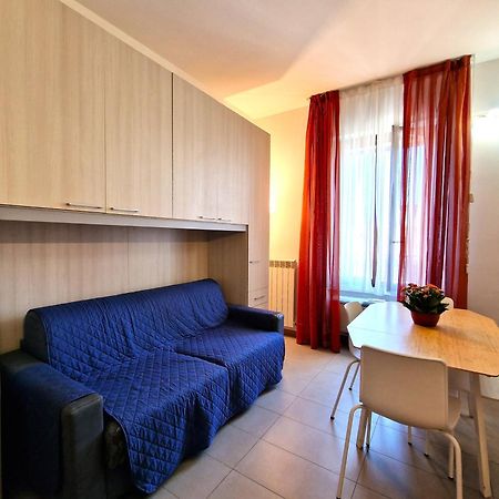 Suite Rosemary Politecnico&Malpensa Express ミラノ エクステリア 写真