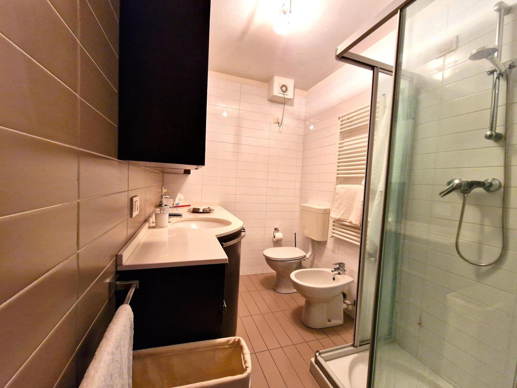 Suite Rosemary Politecnico&Malpensa Express ミラノ エクステリア 写真
